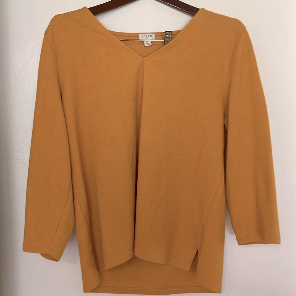 J Crew 3/4 sleeve shirt! Rare find! Size xl